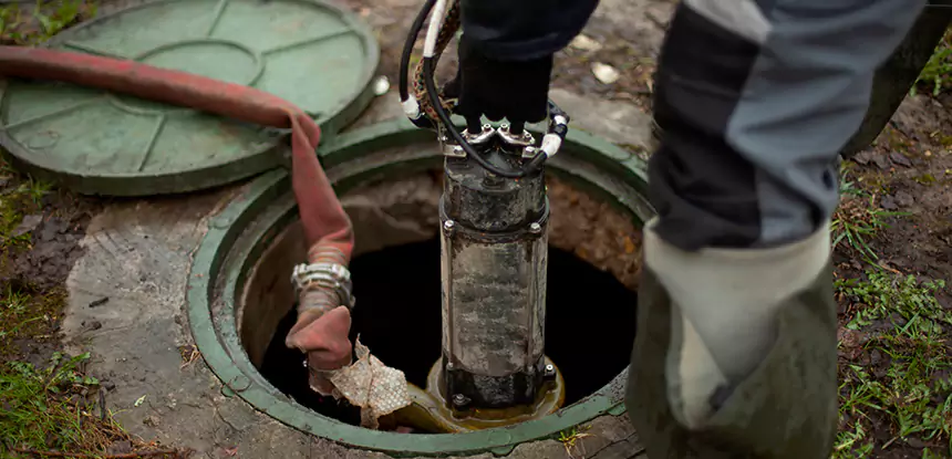 Professional Sewage Cleanup Services in Lithia Springs, GA